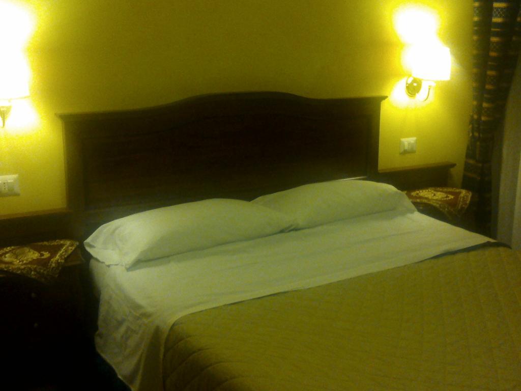 3 Lati Di Pitagora B&B Roma Ngoại thất bức ảnh