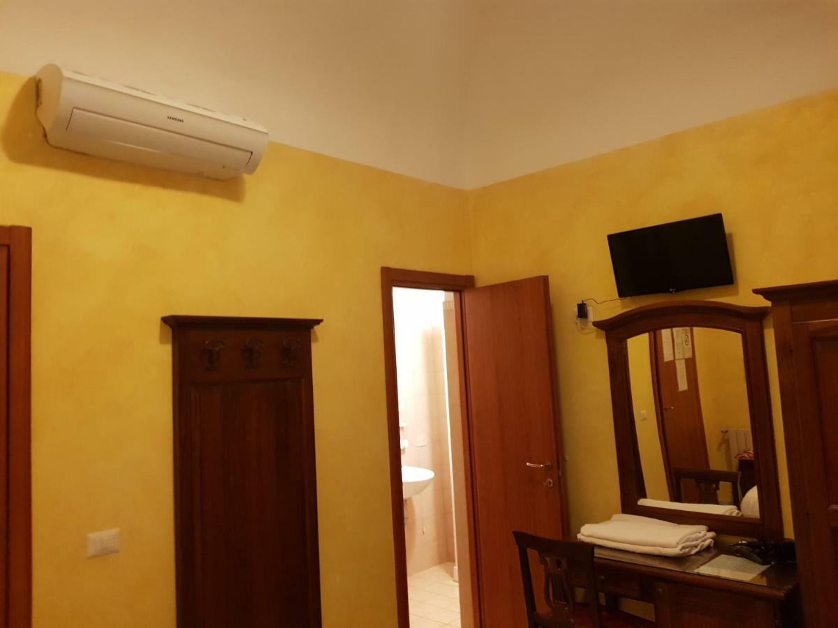 3 Lati Di Pitagora B&B Roma Ngoại thất bức ảnh